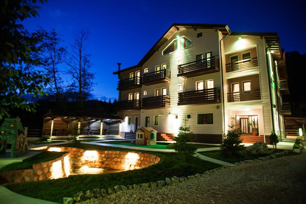 Hotel Draga Maria Предял Экстерьер фото
